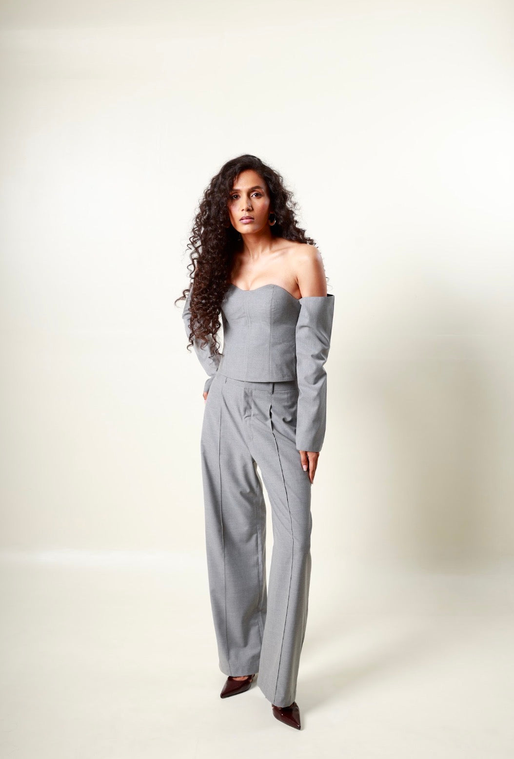 GREY CORSET