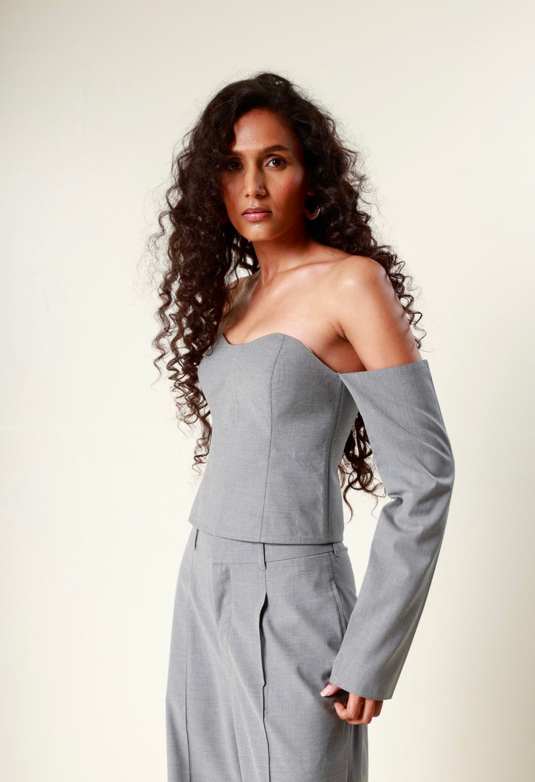 GREY CORSET
